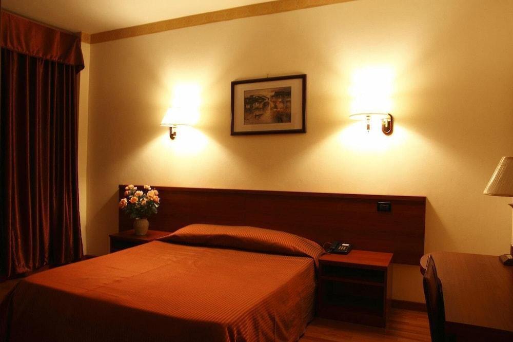 Hotel Geo Rome Luaran gambar